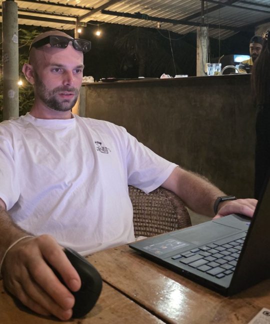 sri lanka patrik pilous